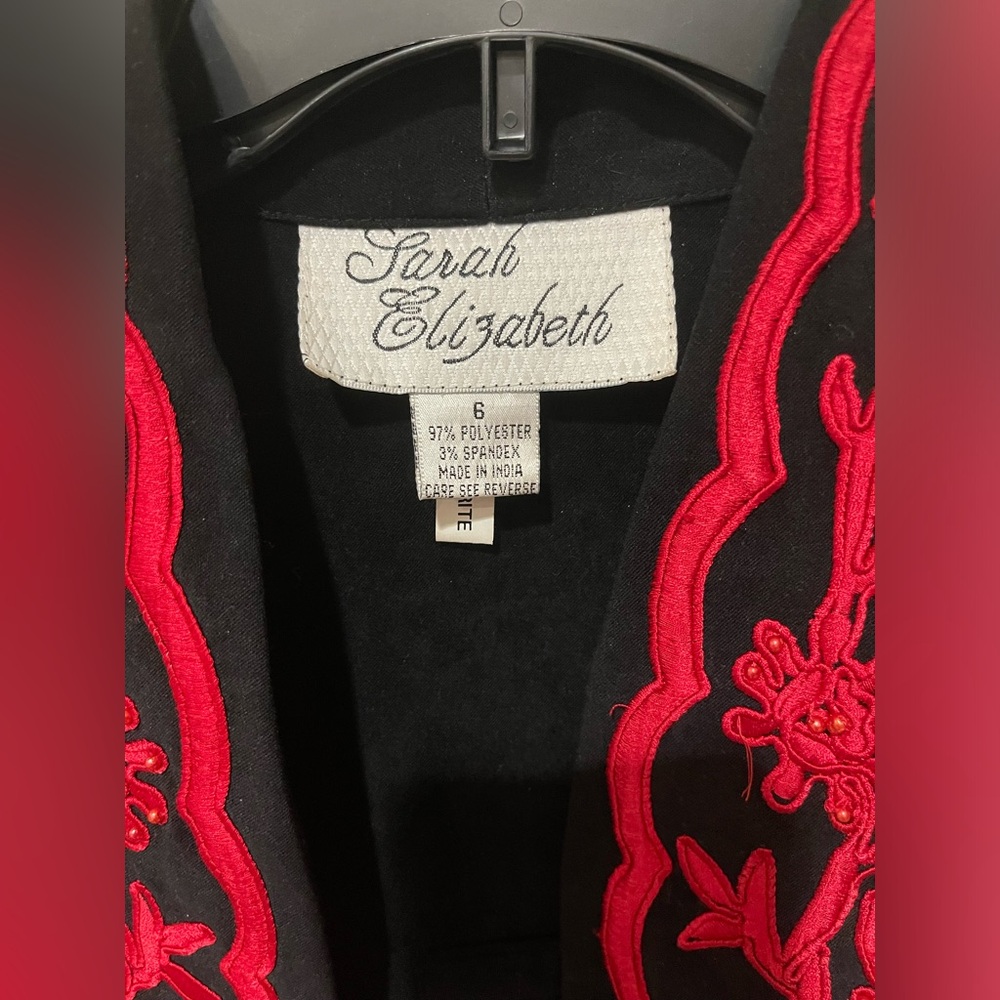 Sarah Elizabeth Jacket - Picture 3 of 4
